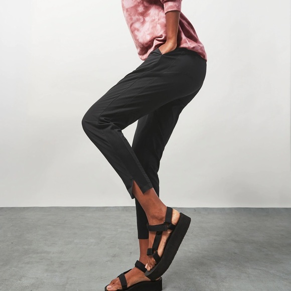 Athleta - Picture 6 of 9